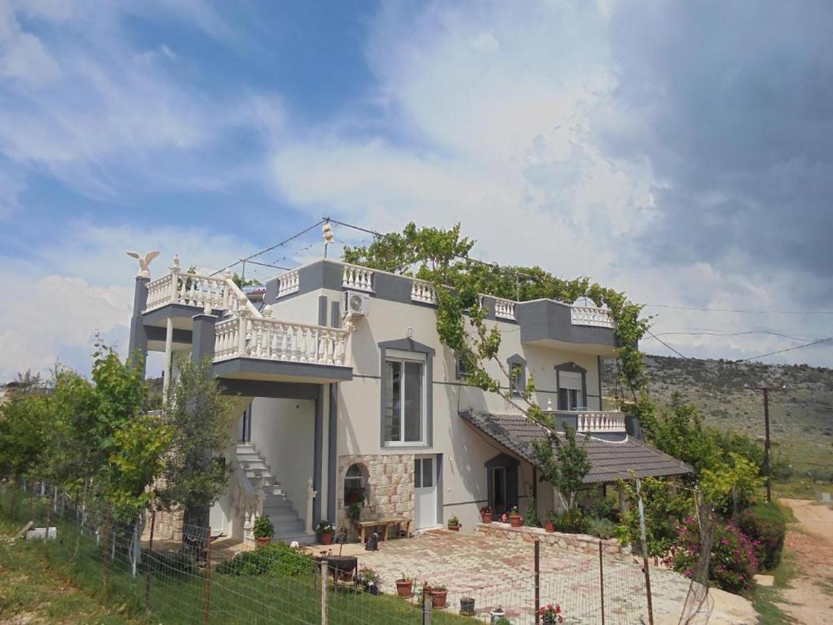 Vila Viktori Ksamil Exteriér fotografie